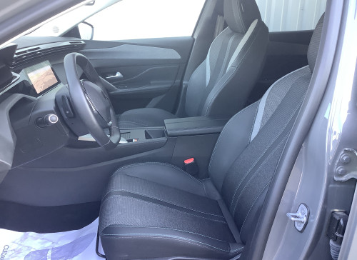 Peugeot 408 Hybrid 136 e-DCS6 Allure