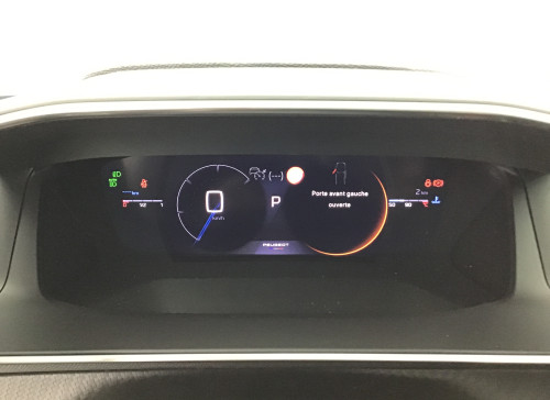 Peugeot 2008 Nouveau Hybrid 145 e-DCS6 GT