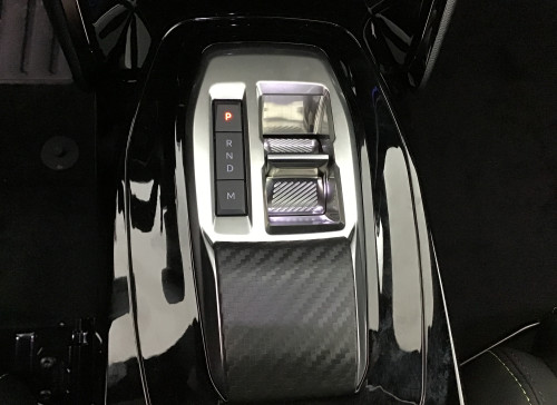 Peugeot 2008 Nouveau Hybrid 145 e-DCS6 GT