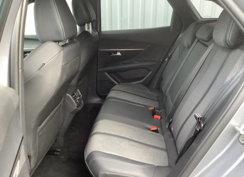 Peugeot 3008 Hybrid 136 e-DCS6 Allure Pack