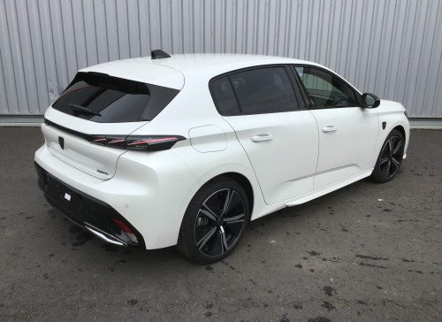 Peugeot 308 Nouveau PHEV 180 e-EAT8 GT