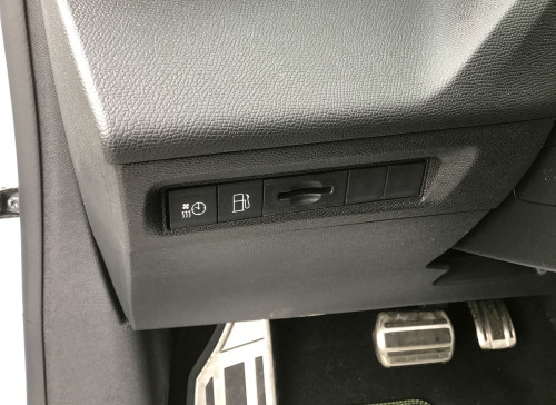 Peugeot 308 Nouveau PHEV 180 e-EAT8 GT