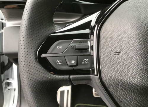 Peugeot 308 Nouveau PHEV 180 e-EAT8 GT