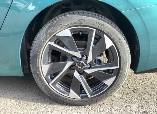 Peugeot 308 SW Hybrid 145 e-DCS6 Allure