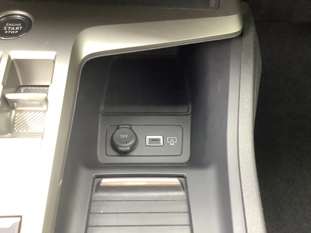 Peugeot 308 SW Hybrid 145 e-DCS6 Allure