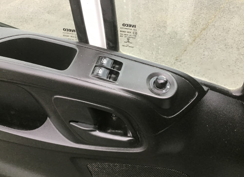 IVECO DAILY CHASSIS CABINE CAB 35 C 14 EMP 3450 QUAD-LEAF BVM6