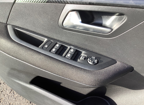 Peugeot 208 Nouvelle PureTech 100 S&S BVM6 Active