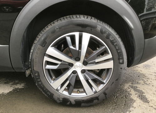 Peugeot 3008 BlueHDi 130ch S&S EAT8 Allure Pack