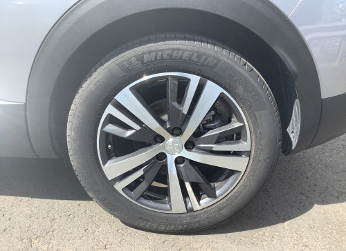 Peugeot 3008 Hybrid 180 e-EAT8 Allure Pack