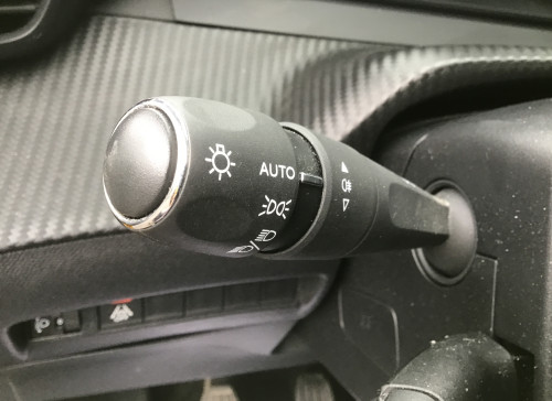 Peugeot 208 PureTech 100 S&S BVM6 Allure Pack