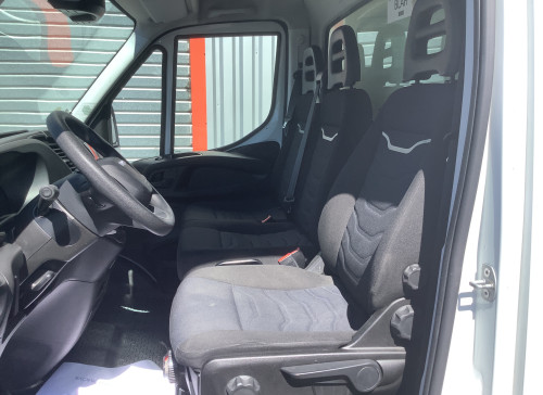 IVECO DAILY CHASSIS CABINE CAB 35 C 16 EMP 4100 QUAD-LEAF BVM6 3.0L