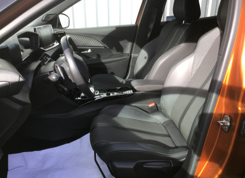 Peugeot 2008 PureTech 130 S&S EAT8 GT Line
