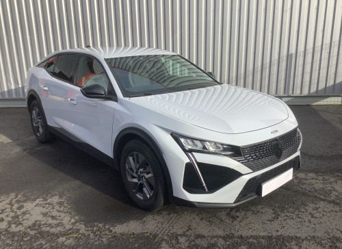 Peugeot 408 Nouvelle Hybrid 136 e-DCS6 Allure