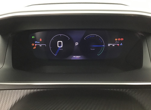 Peugeot 2008 Nouveau Hybrid 145 e-DCS6 GT
