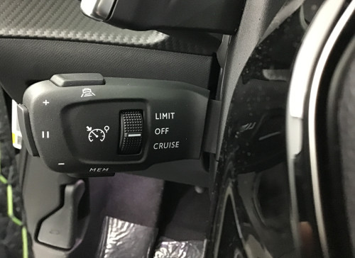 Peugeot 2008 Nouveau Hybrid 145 e-DCS6 GT