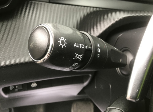 Peugeot 208 PureTech 100 S&S EAT8 Allure Pack