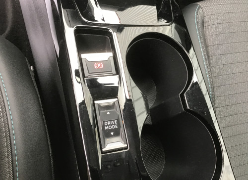 Peugeot 208 PureTech 100 S&S EAT8 Allure Pack