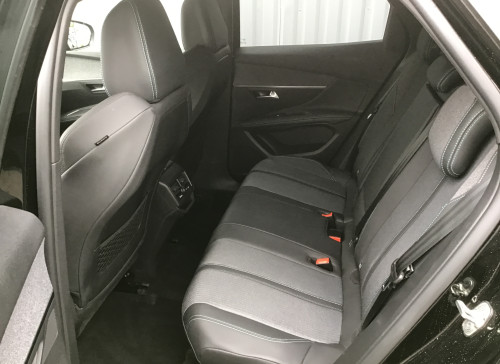 Peugeot 3008 BlueHDi 130ch S&S EAT8 Allure Pack