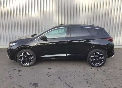 Opel GRANDLAND 1.5 Diesel 130 ch BVA8 Ultimate