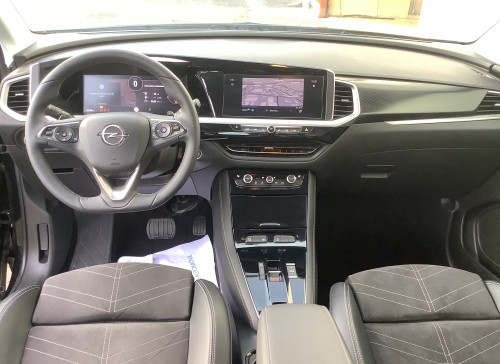 Opel GRANDLAND 1.5 Diesel 130 ch BVA8 Ultimate