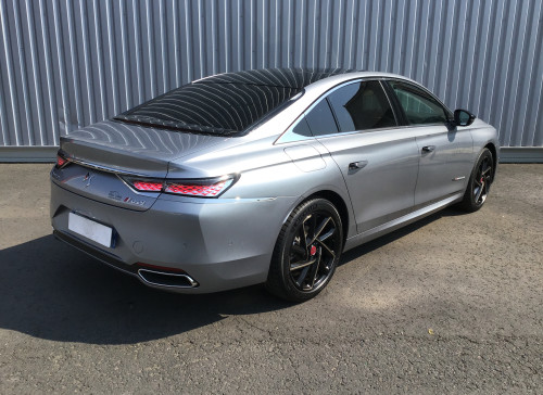 DS DS9 Nouvelle Hybride E-Tense 225 Performance Line +