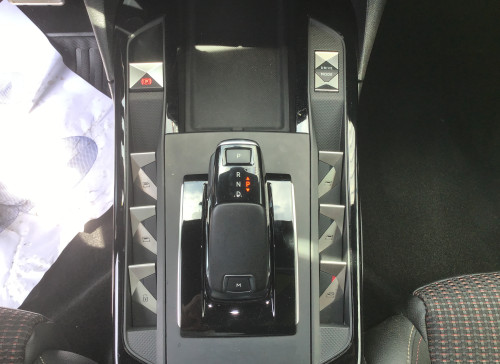 DS DS3 CROSSBACK PureTech 130 EAT8 Performance Line