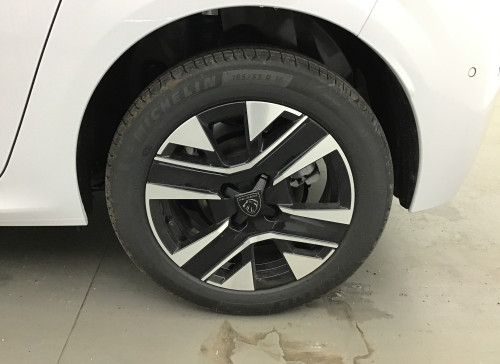 Peugeot 208 Nouvelle Hybrid 110 e-DCS6 Allure