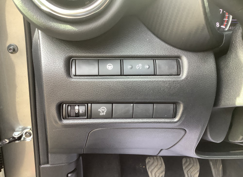 Nissan JUKE 2023.5 DIG-T 114 Tekna