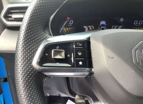 MG ZS Nouveau 1.5 L Hybrid+ 197 ch Luxury