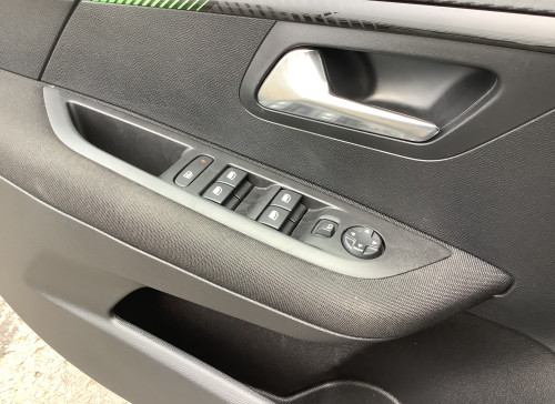 Peugeot 208 Nouvelle PureTech 100 S&S BVM6 Active