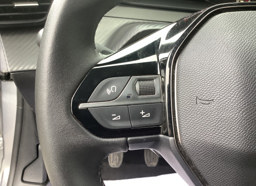 Peugeot 208 Nouvelle PureTech 100 S&S BVM6 Active