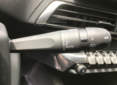 Peugeot 3008 Puretech 130ch S&S BVM6 Allure Pack