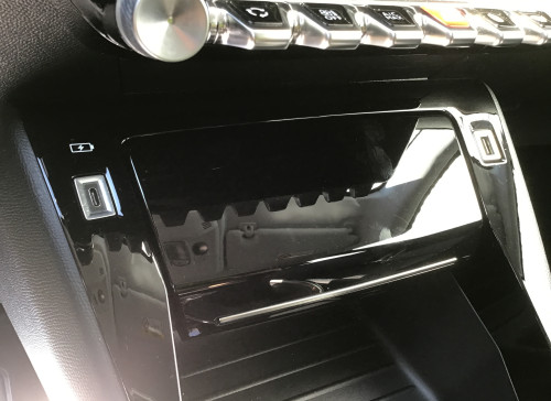 Peugeot 208 Nouvelle PureTech 100 S&S BVM6 Allure