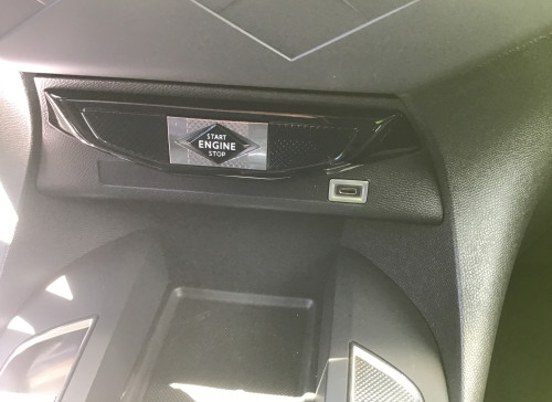 DS DS 3 Nouveau PureTech 130 EAT8 Rivoli