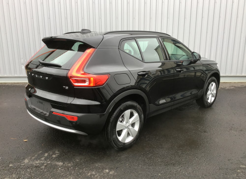 Volvo XC40 T2 129 ch Geartronic 8 Momentum Essentiel