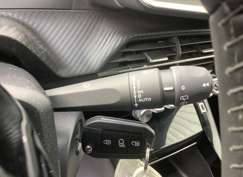 Peugeot 208 Nouvelle 100 S&S BVM6 Allure