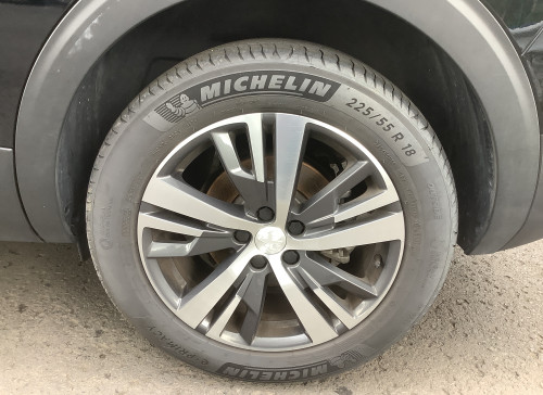 Peugeot 5008 BlueHDi 130ch S&S EAT8 Allure Pack