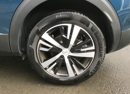 Peugeot 3008 BlueHDi 130ch S&S EAT8 GT