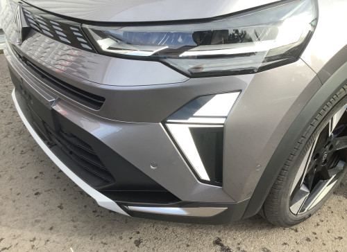 Renault SYMBIOZ Nouveau E-Tech full hybrid 145 Iconic