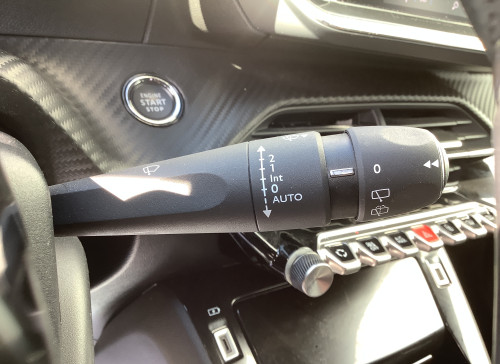 Peugeot 2008 PureTech 130 S&S BVM6 GT