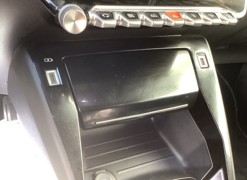 Peugeot 2008 PureTech 130 S&S BVM6 GT