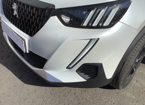 Peugeot 2008 PureTech 130 S&S BVM6 GT