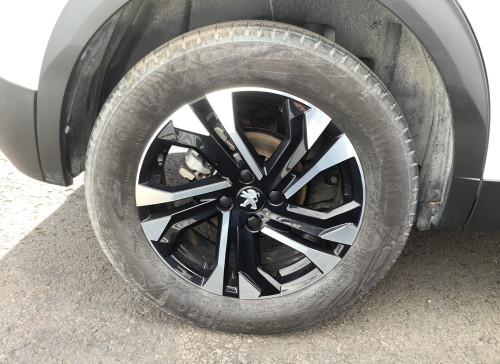 Peugeot 2008 PureTech 130 S&S BVM6 GT