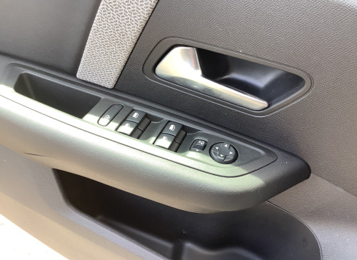 Citroën C4 Hybride 136 e-DCS6 Plus