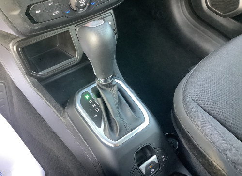 Jeep RENEGADE Nouveau 1.5 Turbo T4 130 ch BVR7 e-Hybrid Altitude