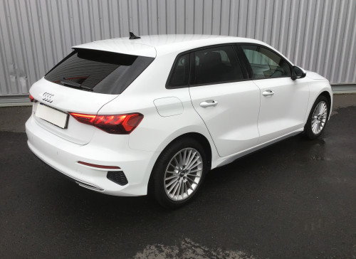 Audi A3 SPORTBACK Nouvelle 35 TFSI 150 S-Tronic 7 - Design