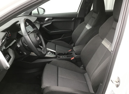 Audi A3 SPORTBACK Nouvelle 35 TFSI 150 S-Tronic 7 - Design