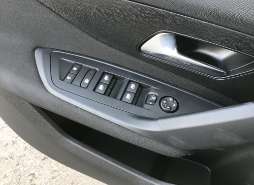 Peugeot 308 Nouvelle PureTech 130ch S&S EAT8 Style - 5P