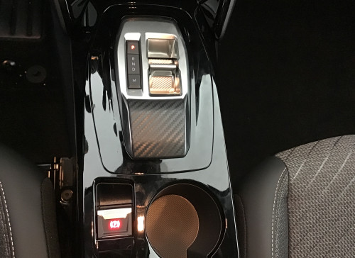 Peugeot 208 Nouvelle Hybrid 110 e-DCS6 Allure