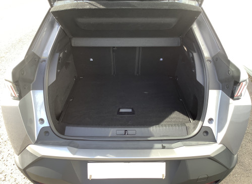 Peugeot 3008 Nouveau Hybrid 136 e-DCS6 Allure